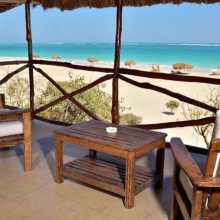 Shangri-La Lodge Ambatomilo Εξωτερικό φωτογραφία