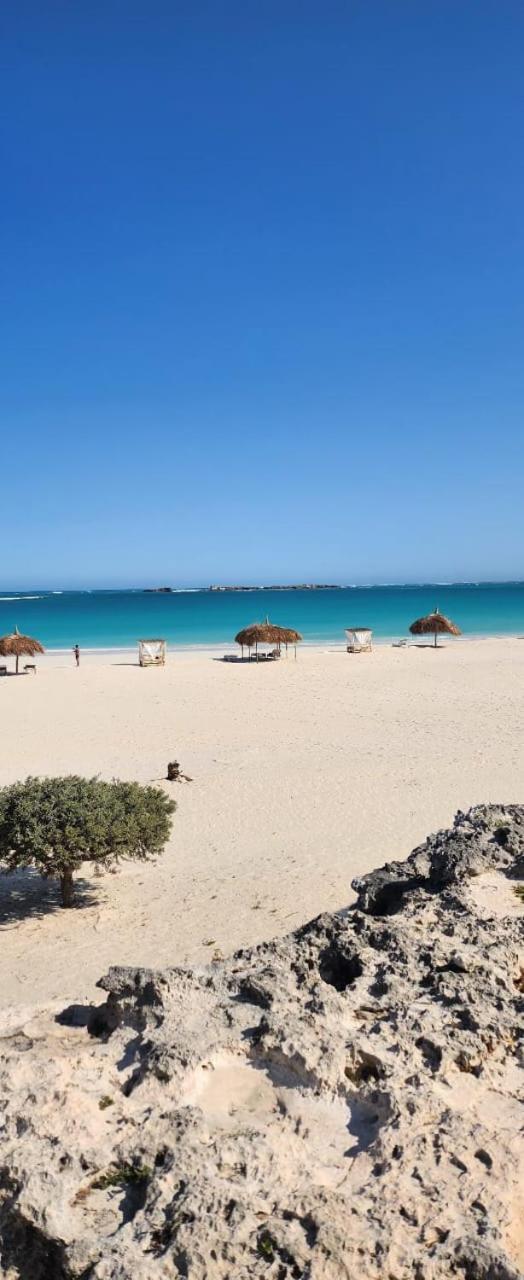 Shangri-La Lodge Ambatomilo Εξωτερικό φωτογραφία