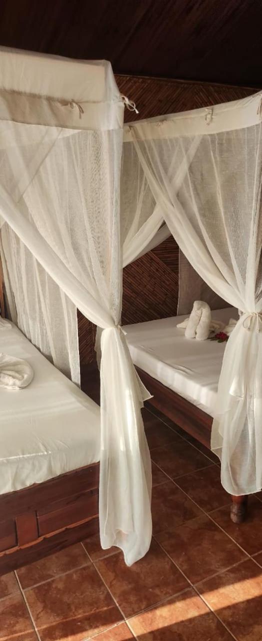 Shangri-La Lodge Ambatomilo Εξωτερικό φωτογραφία