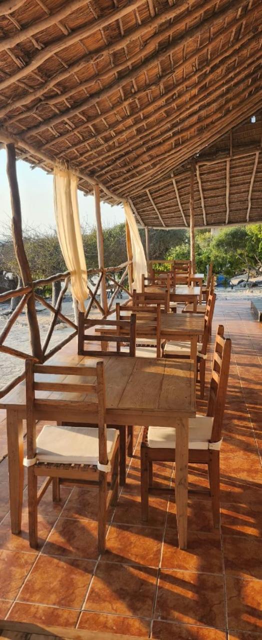 Shangri-La Lodge Ambatomilo Εξωτερικό φωτογραφία