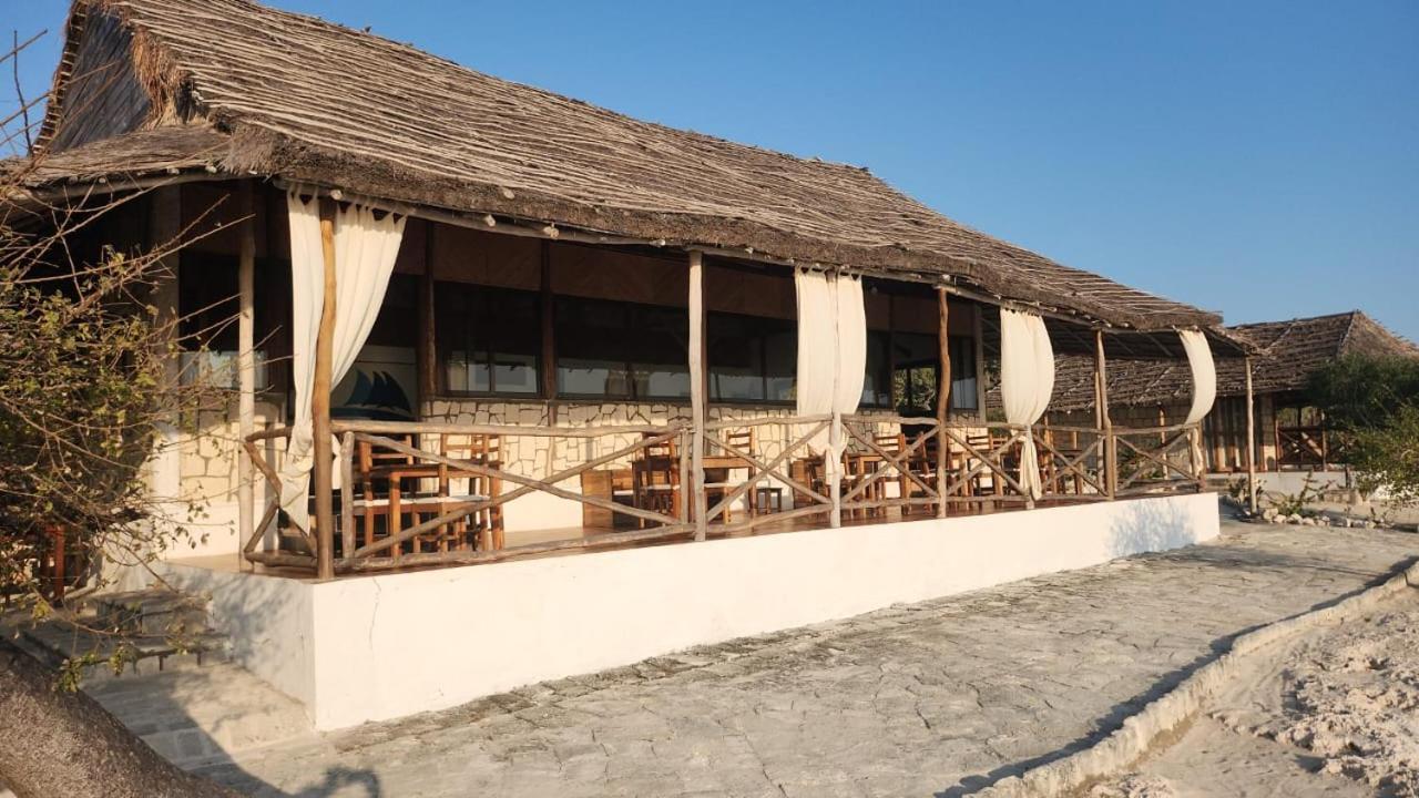 Shangri-La Lodge Ambatomilo Εξωτερικό φωτογραφία