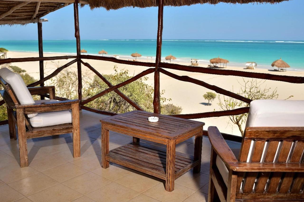 Shangri-La Lodge Ambatomilo Εξωτερικό φωτογραφία